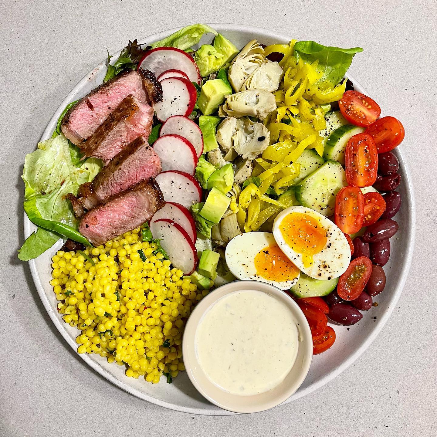 Pepper steak salad